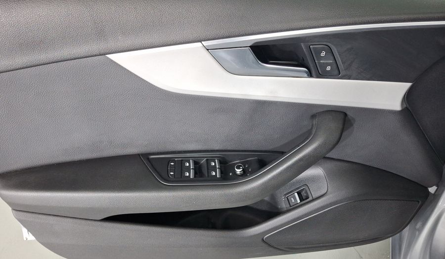 Audi A4 2.0 TFSI SELECT S-TRONIC Sedan 2017