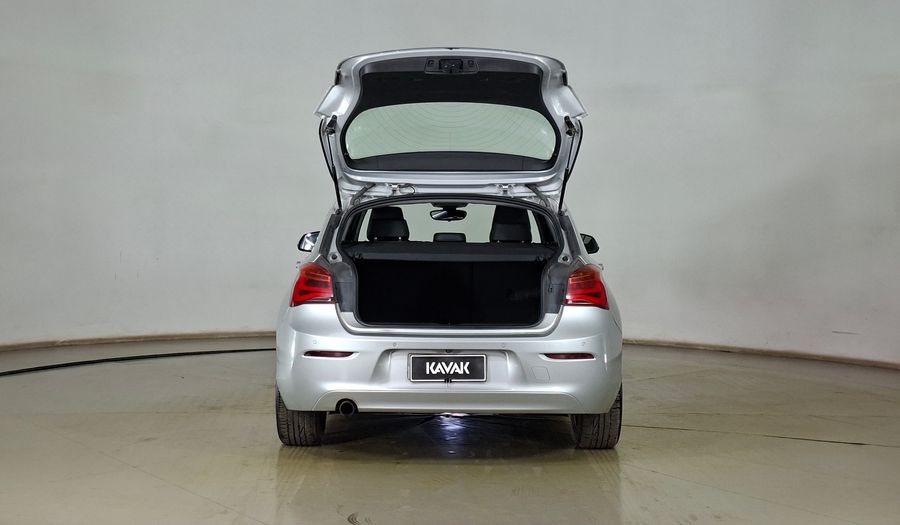 Bmw Serie 1 1.6 120I A 5D Hatchback 2016