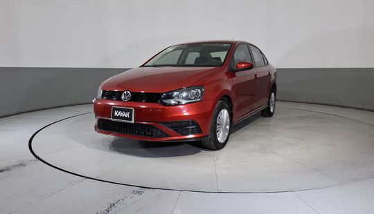 Volkswagen • Vento