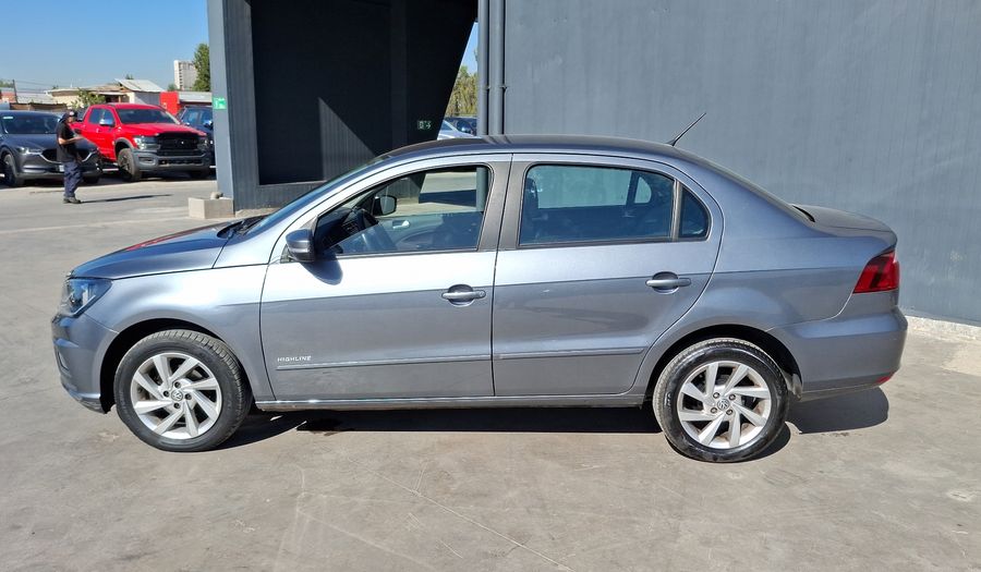 Volkswagen Voyage 1.6 AUTO HIGHLINE Sedan 2021