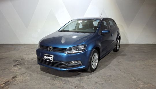 Volkswagen • Polo