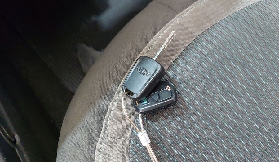 Chevrolet Onix 1.0 SPE/4 LS Hatchback 2015