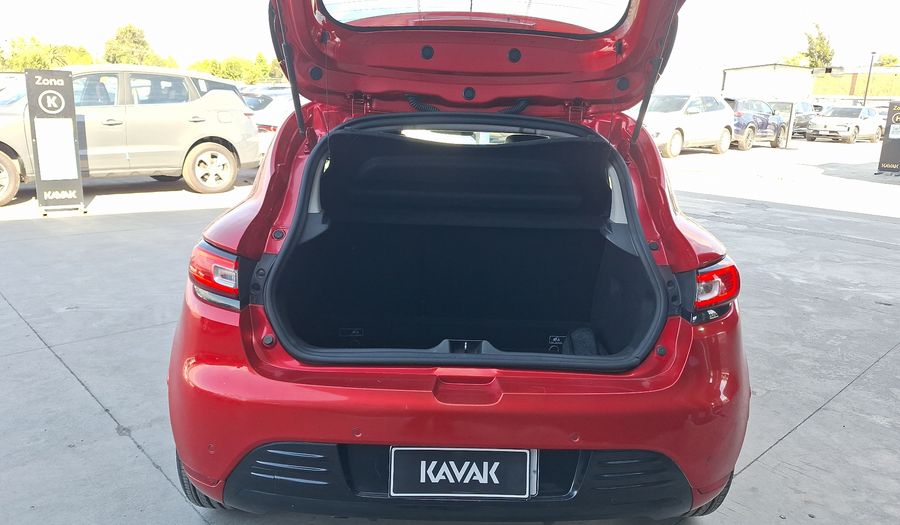 Renault Clio 0.9T DYNAMIQUE RED Hatchback 2019