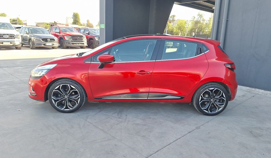 Renault Clio 0.9T DYNAMIQUE RED Hatchback 2019