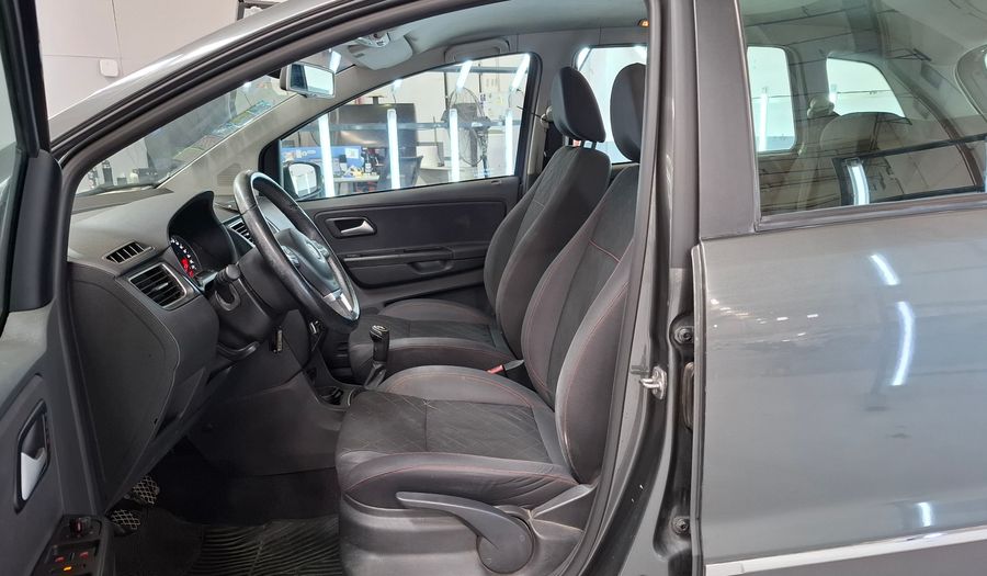 Volkswagen Suran 1.6 HIGHLINE Wagon 2013