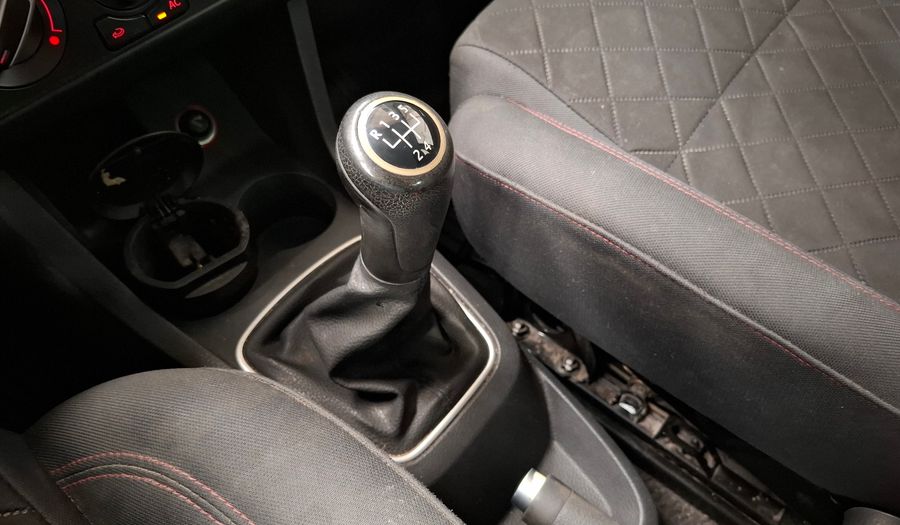 Volkswagen Suran 1.6 HIGHLINE Wagon 2013