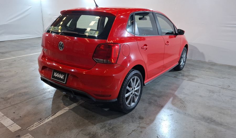 Volkswagen Polo 1.6 COMFORTLINE PLUS AUTO Hatchback 2020