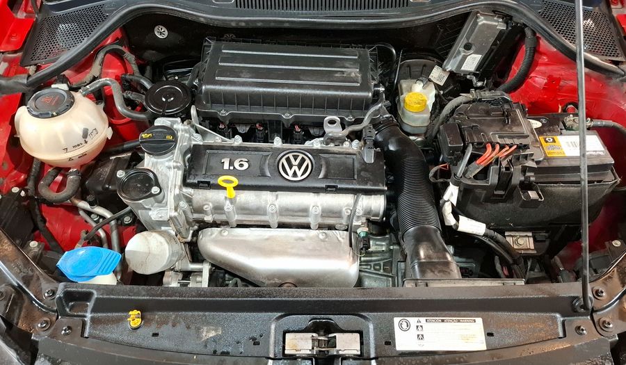 Volkswagen Polo 1.6 COMFORTLINE PLUS AUTO Hatchback 2020