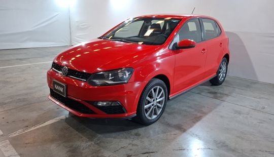 Volkswagen • Polo
