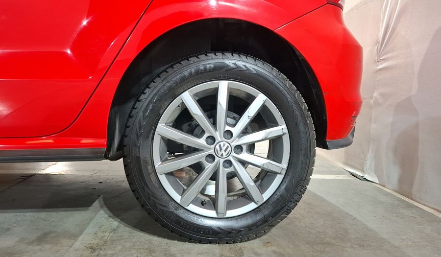 Volkswagen Polo 1.6 COMFORTLINE PLUS AUTO Hatchback 2020