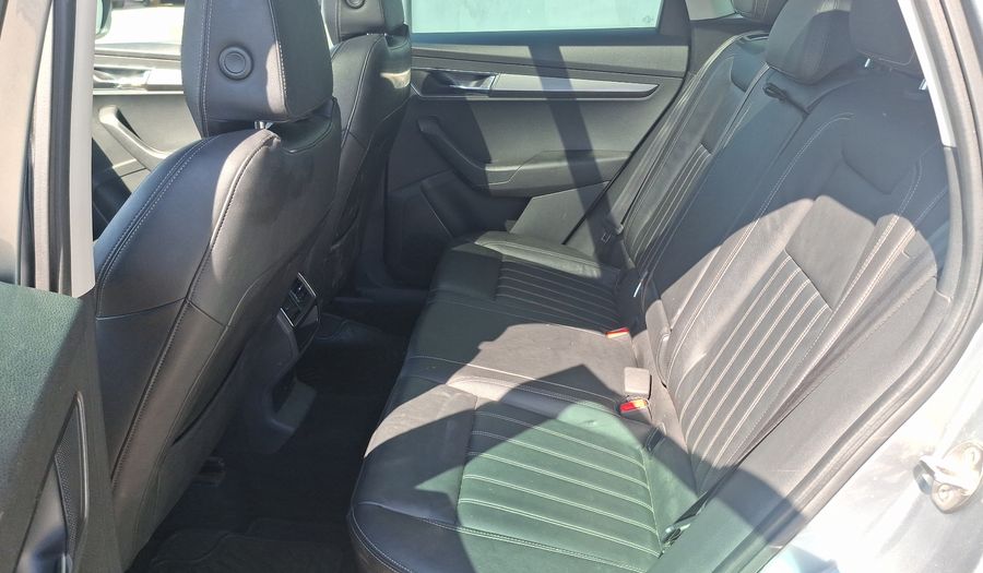 Skoda Karoq 1.6 TDI STYLE Suv 2019