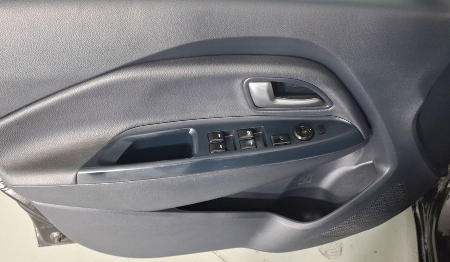 Kia Rio 1.6 EX MT Hatchback 2017