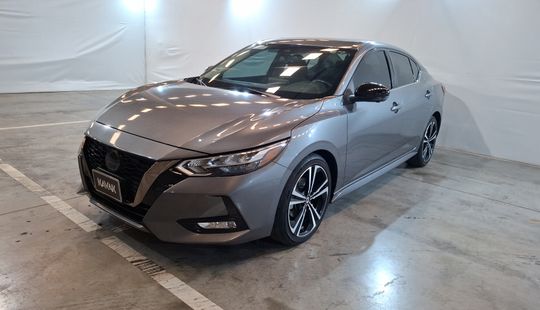 Nissan • Sentra
