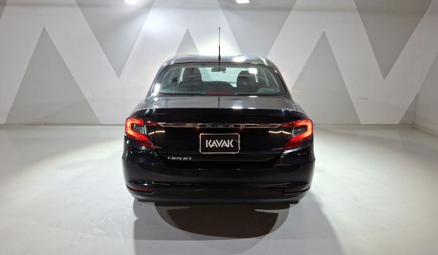 Dodge Neon 1.6 SXT AT Sedan 2017