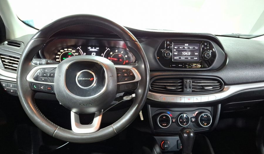 Dodge Neon 1.6 SXT AT Sedan 2017