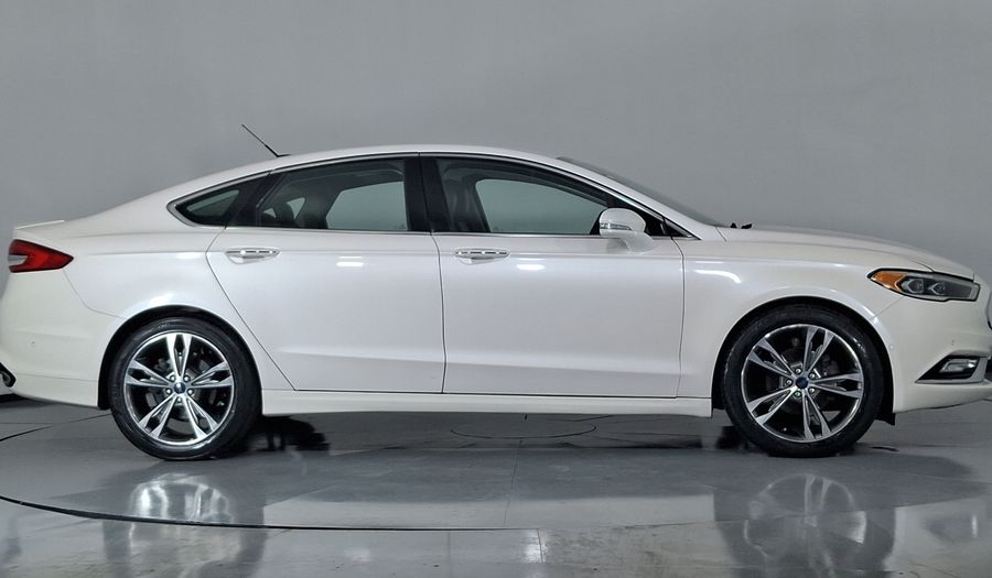 Ford Fusion 2.0 GTDI TITANIUM PLUS AT Sedan 2017