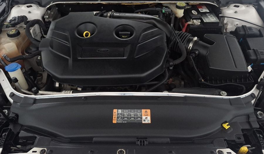 Ford Fusion 2.0 GTDI TITANIUM PLUS AT Sedan 2017