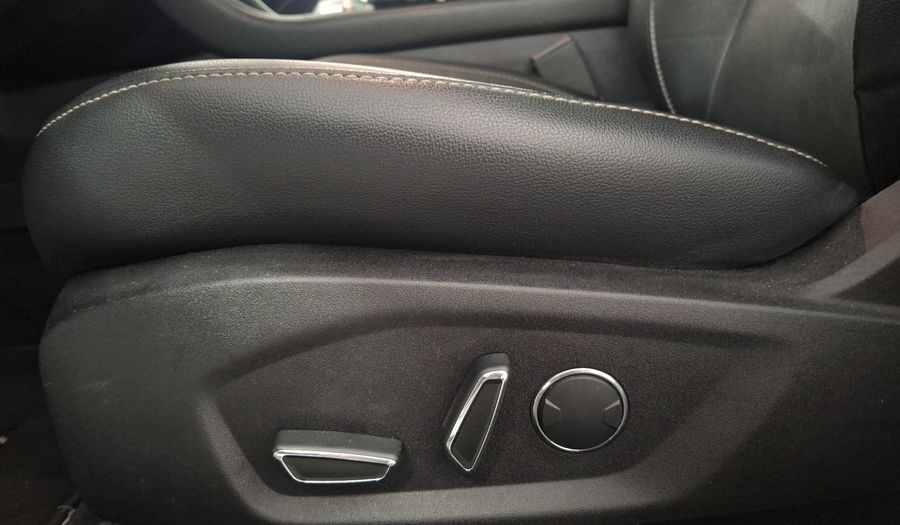 Ford Fusion 2.0 GTDI TITANIUM PLUS AT Sedan 2017