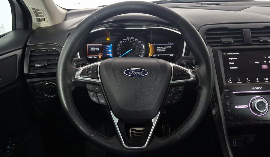 Ford Fusion 2.0 GTDI TITANIUM PLUS AT Sedan 2017