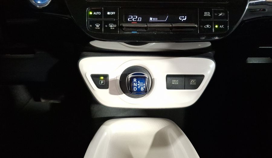 Toyota Prius 1.8 HYBRID BASE Hatchback 2017