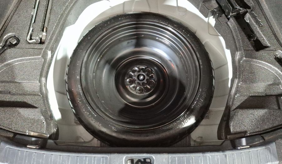 Toyota Prius 1.8 HYBRID BASE Hatchback 2017