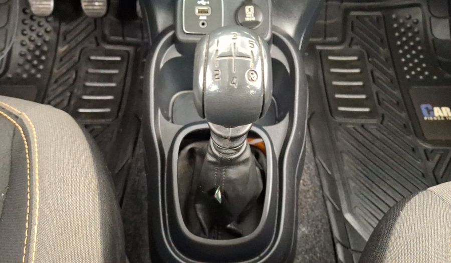 Fiat Mobi 1.0 TREKKING Hatchback 2021