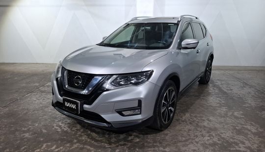 Nissan • X-Trail