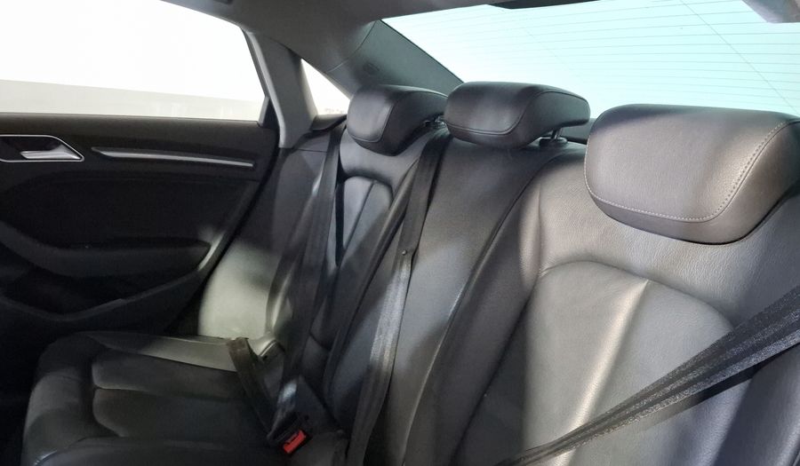 Audi A3 1.4 TFSI SELECT Sedan 2017