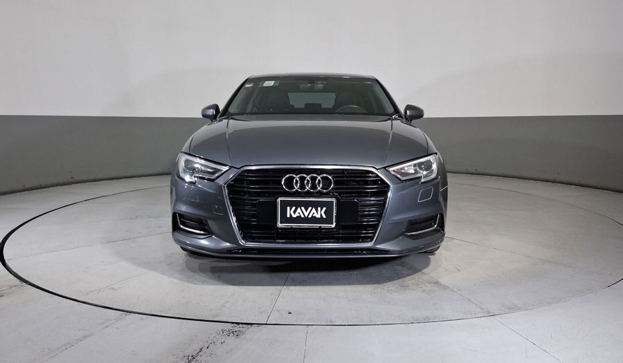 Audi A3 1.4 TFSI SELECT Sedan 2017