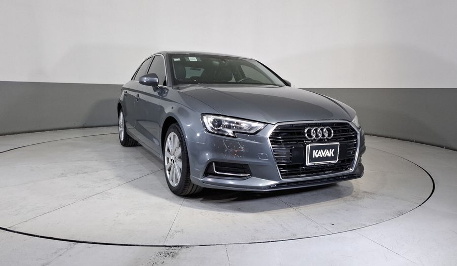 Audi A3 1.4 TFSI SELECT Sedan 2017