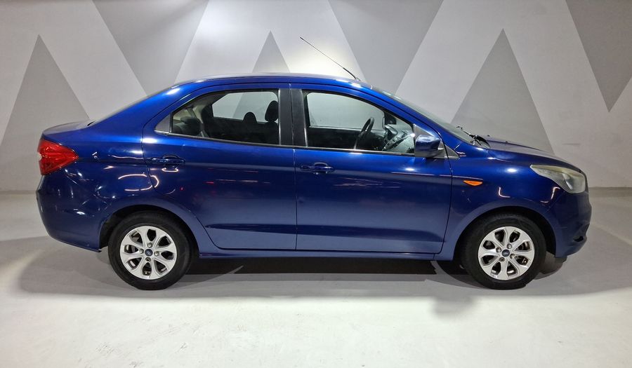 Ford Figo 1.5 FIGO TITANIUM AT Sedan 2017