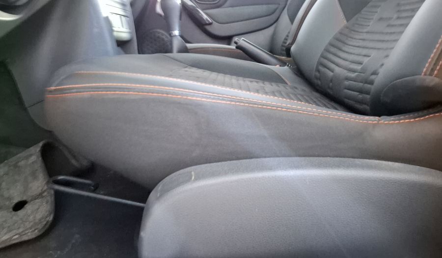 Renault Stepway 1.6 INTENS CVT Hatchback 2024