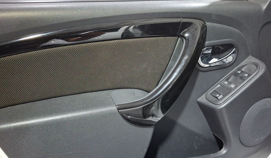 Renault Duster 2.0 DYNAMIQUE MEDIA NAV AT Suv 2017