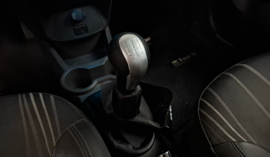 Chevrolet Spark 1.2 LT Hatchback 2015