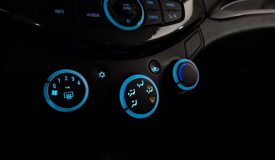 Chevrolet Spark 1.2 LT Hatchback 2015