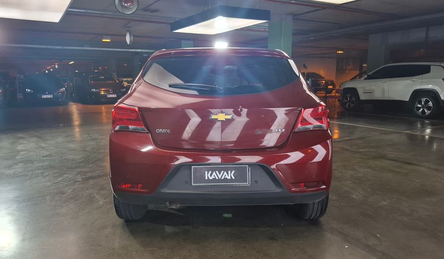 Chevrolet Onix 1.4 LTZ Hatchback 2018