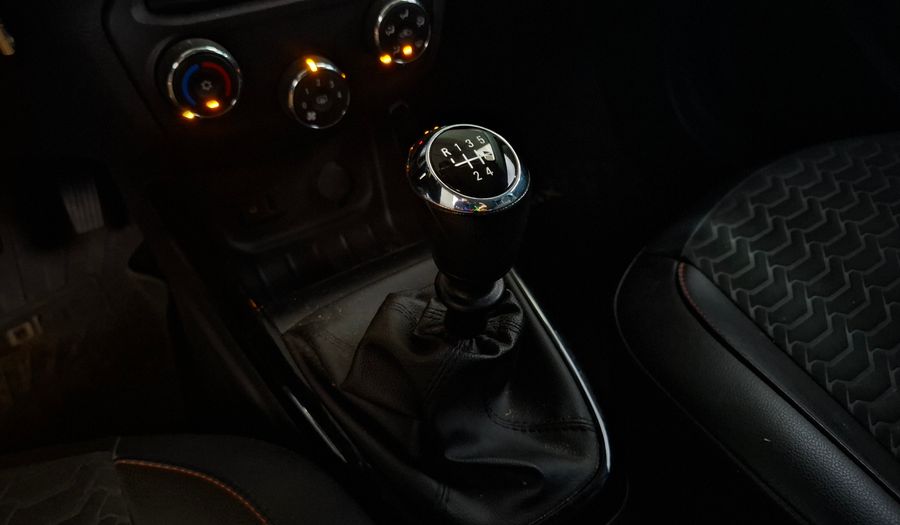 Chevrolet Onix 1.4 LTZ Hatchback 2018