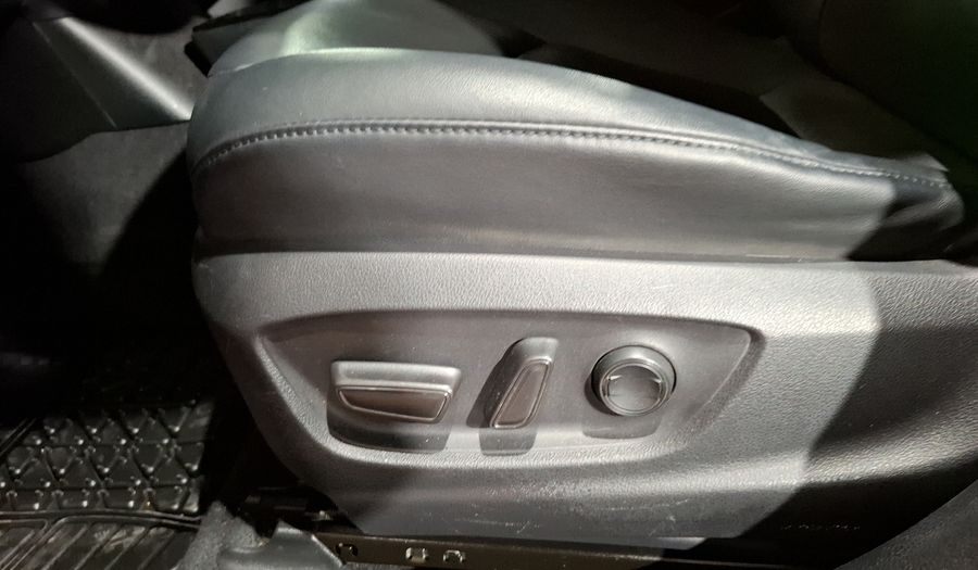 Toyota Prius 1.8 HYBRID PREMIUM SR Hatchback 2019