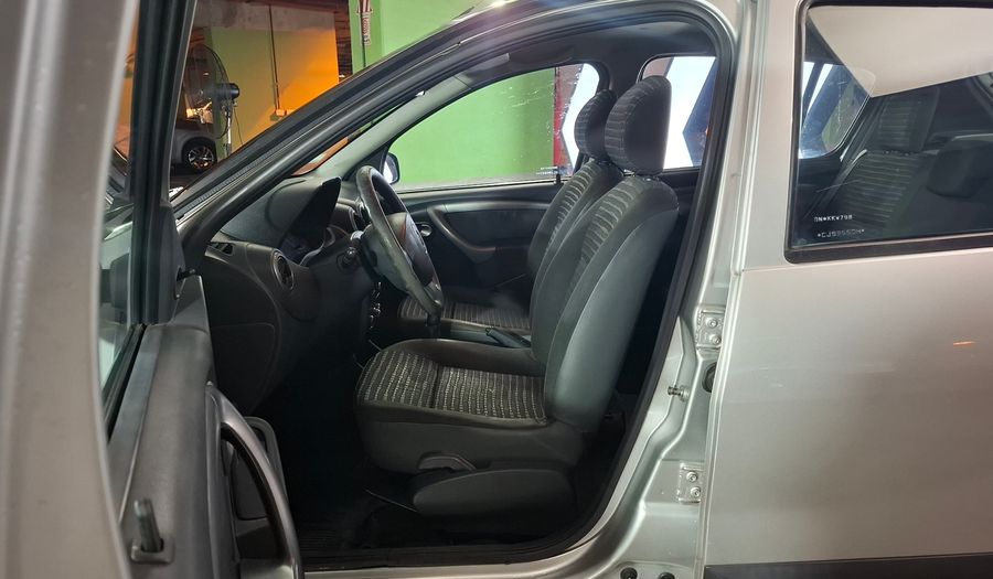 Renault Sandero 1.6 16V PH2 CONFORT Hatchback 2011