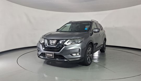 Nissan • X-Trail