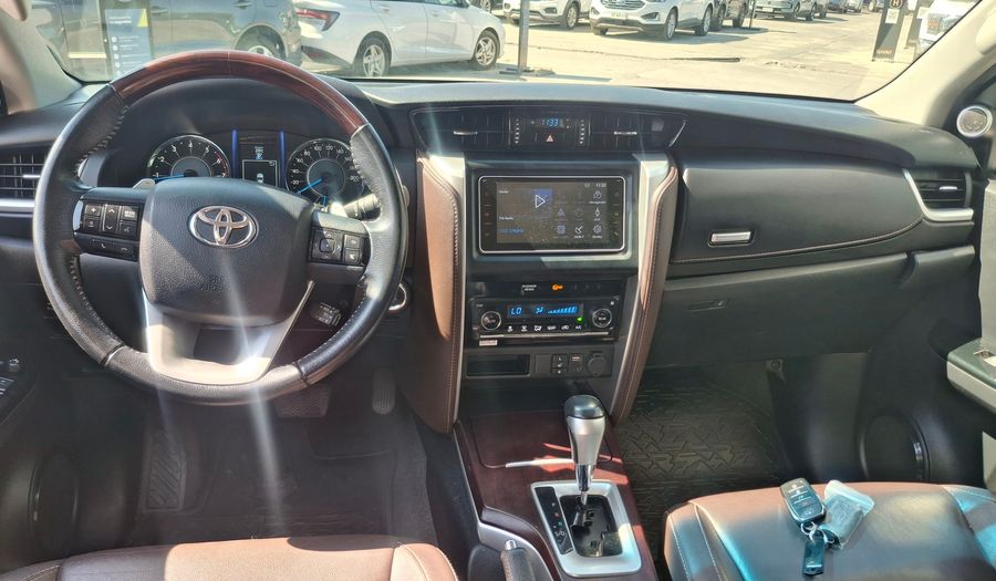 Toyota Fortuner 2.7 AUTO SRX Suv 2019