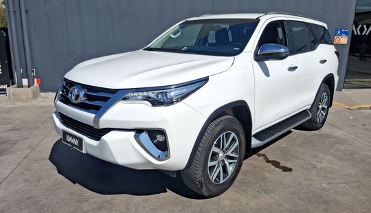 Toyota • Fortuner