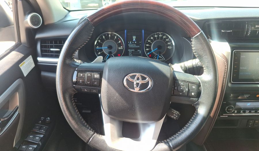 Toyota Fortuner 2.7 AUTO SRX Suv 2019