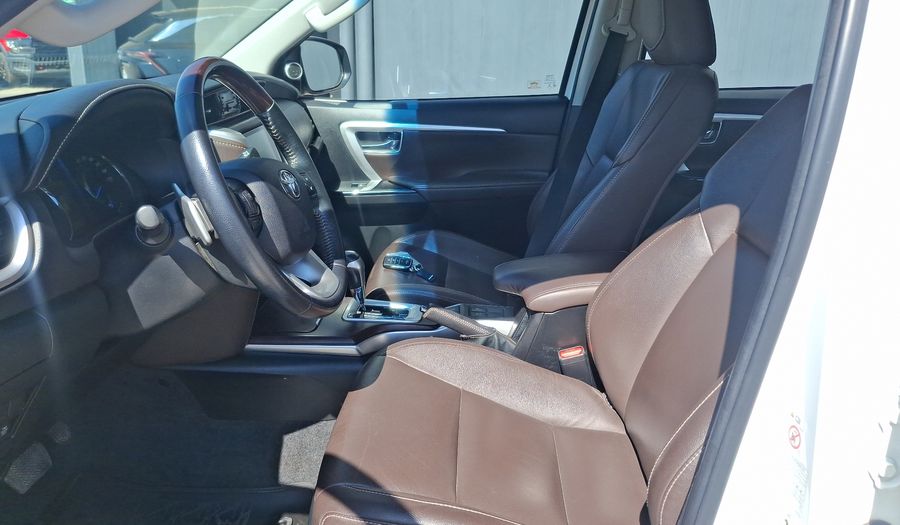 Toyota Fortuner 2.7 AUTO SRX Suv 2019