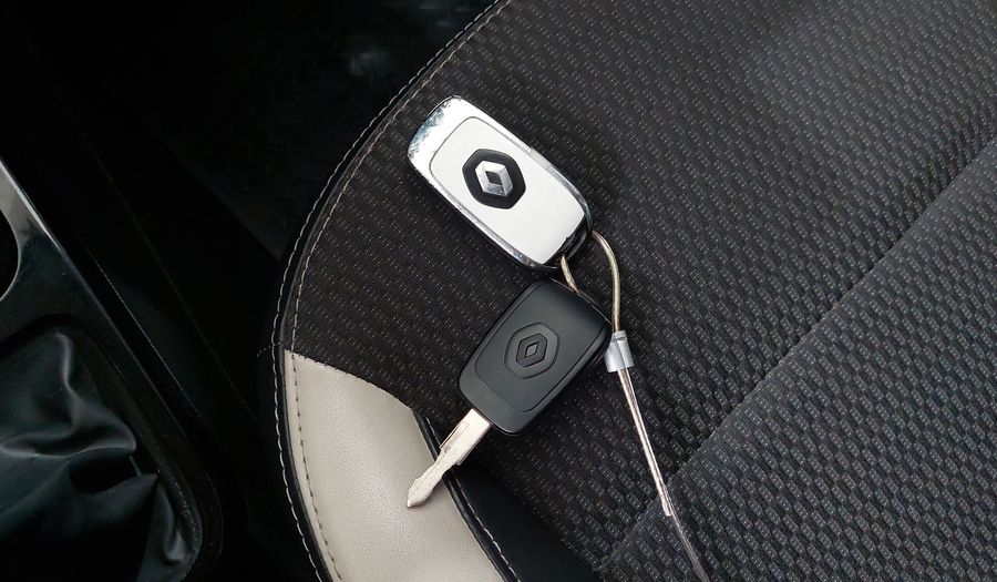 Renault Kwid 1.0 INTENSE Hatchback 2018