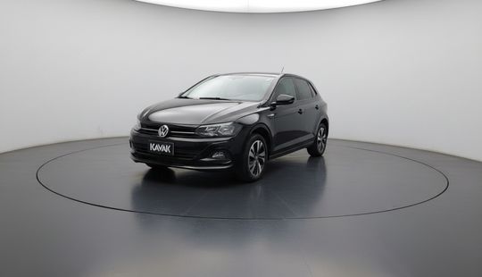 Volkswagen • Polo