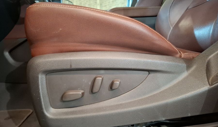 Chevrolet Suburban 5.3 D PREMIER AUTO 4WD Suv 2019