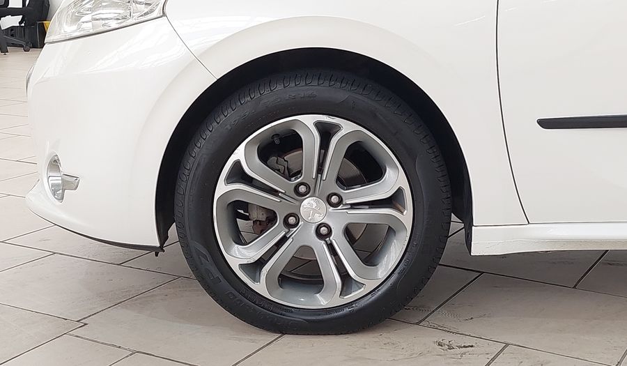 Peugeot 208 1.6 16V FLEX GRIFFE BVA Hatchback 2015