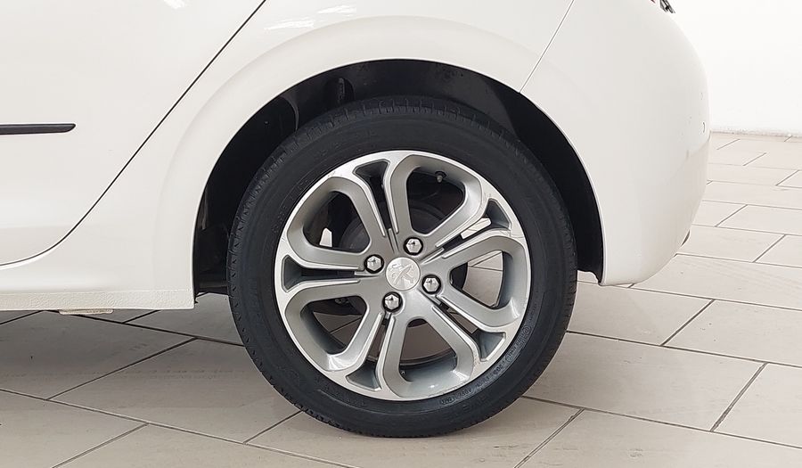 Peugeot 208 1.6 16V FLEX GRIFFE BVA Hatchback 2015