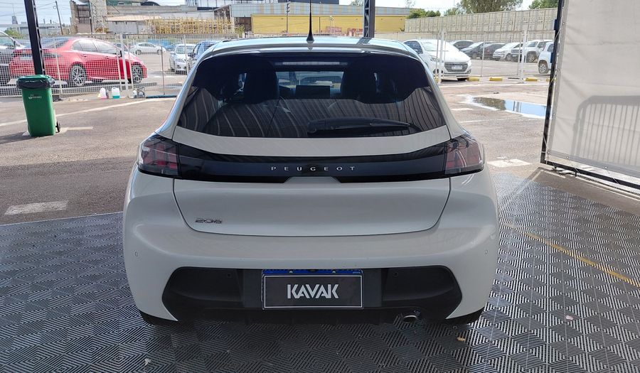 Peugeot 208 1.6L FELINE TIPTRONIC Hatchback 2022